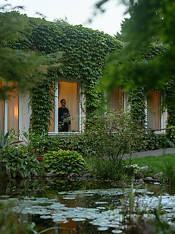 Beyond The Frame: Junge Perspektiven auf Vielfalt im Glauben