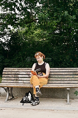 Beyond The Frame: Junge Perspektiven auf Vielfalt im Glauben